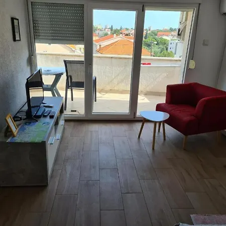Milka Apartment *