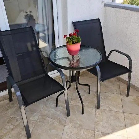 Milka Apartment *