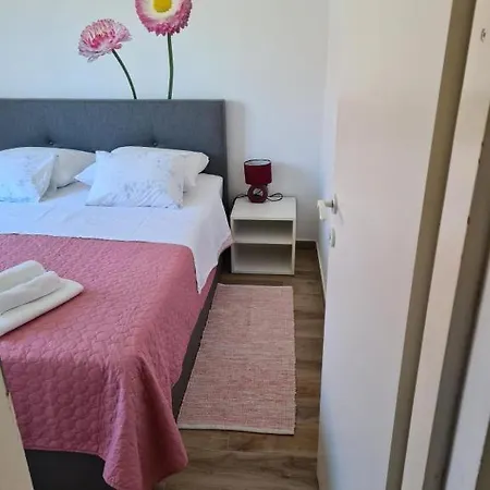 Apartment Milka Zadar